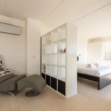 I-host - Quintiliano 7 * Milan